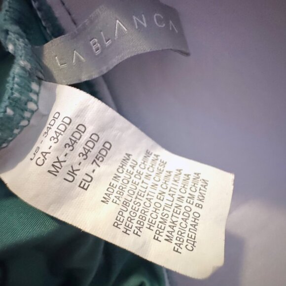 LA BLANCA Island Goddess Halter Tankini Top Sage Sea Green 34DD - Picture 3 of 5